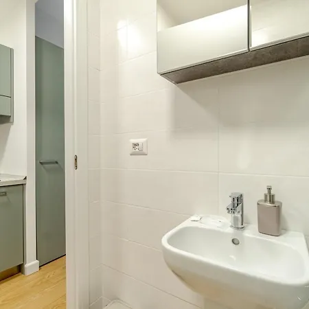 Appartement Guesthost - San Salvario & Porta Nuova Modern Mini *